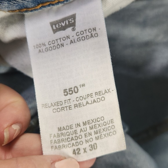 Levis Mens Relaxed Fit Jeans 42 x 30 Blue 550 Vintage Straight Leg Medium - Picture 5 of 6